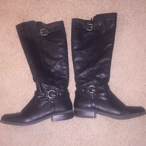 Guess boots